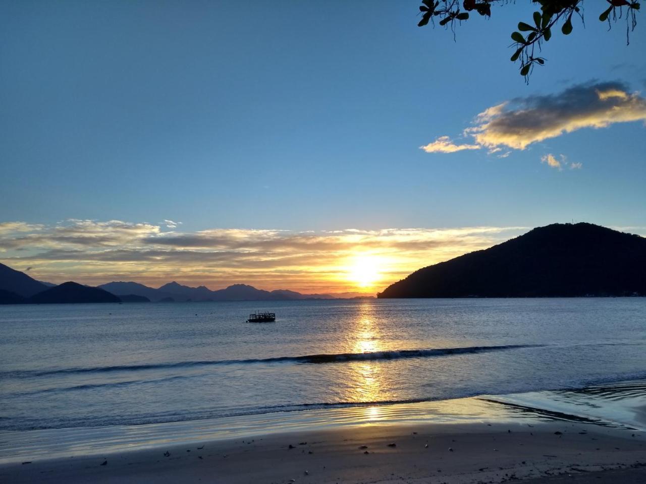 Cristama Residence Inn Ubatuba Exteriör bild